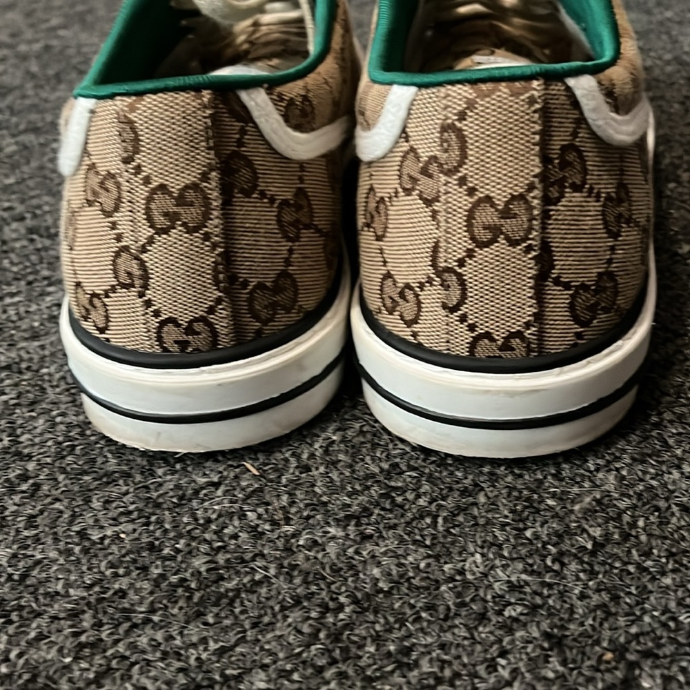 Men’s Gucci tennis shoes - Picture 5 of 12